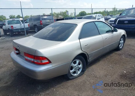 1999 Lexus Es 300 z USA, uszkodzony, nr VIN JT8BF28G2X0218812